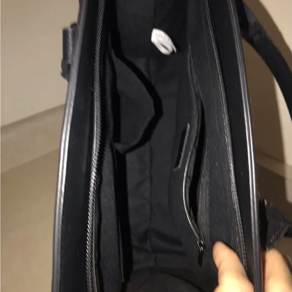 Handbag - Picture 3 of 3